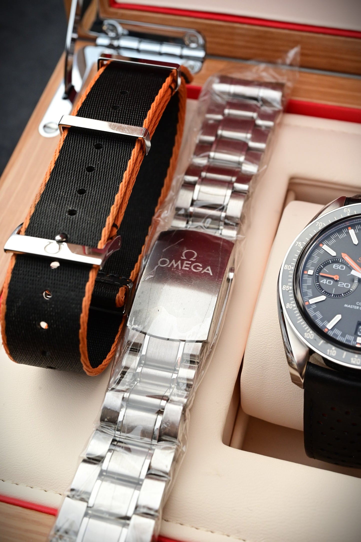 OMEGA Speedmaster Racing Ref.329.32.44.51.01.001
