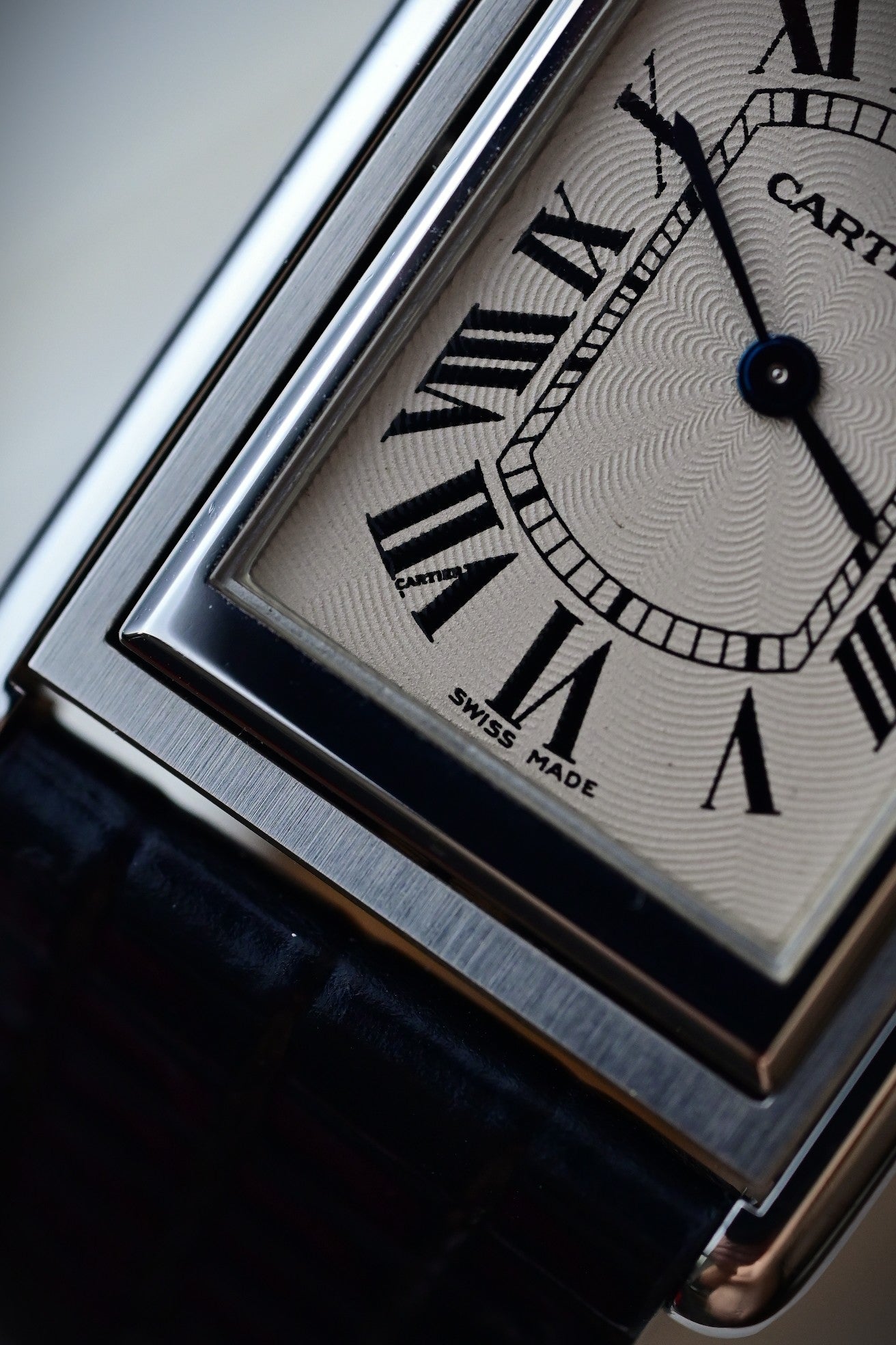 CARTIER Tank "Basculante" mécanique Ref. 2390