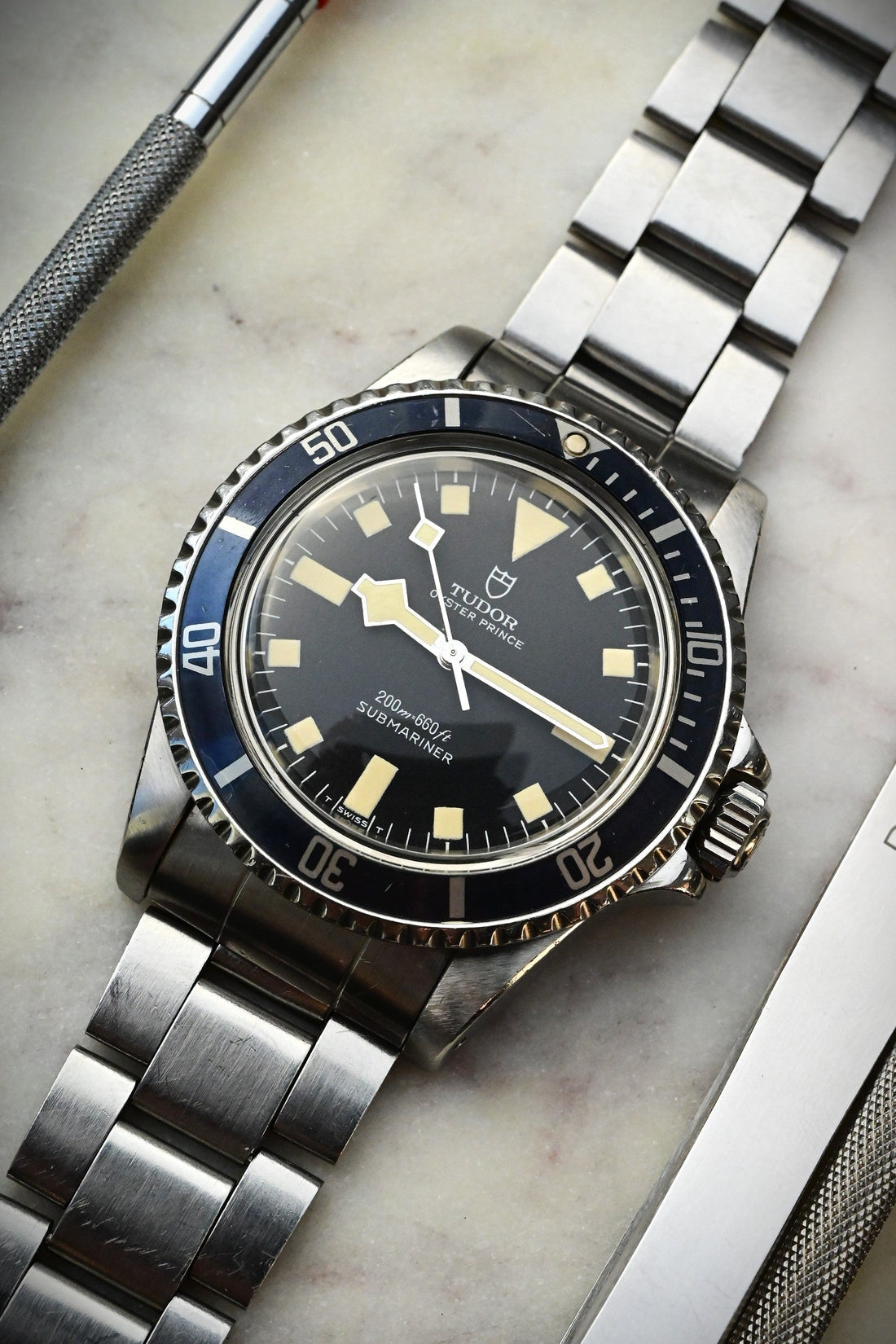Pourquoi collectionner des montres vintage aujourd’hui : voyage à travers les icônes des années 60 et 70