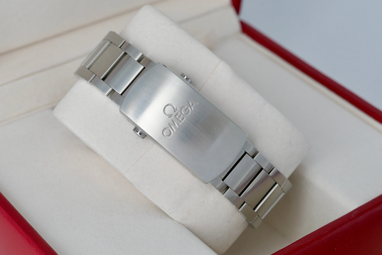 OMEGA Seamaster 300 Heritage Ref. 233.30.41.21.01.001