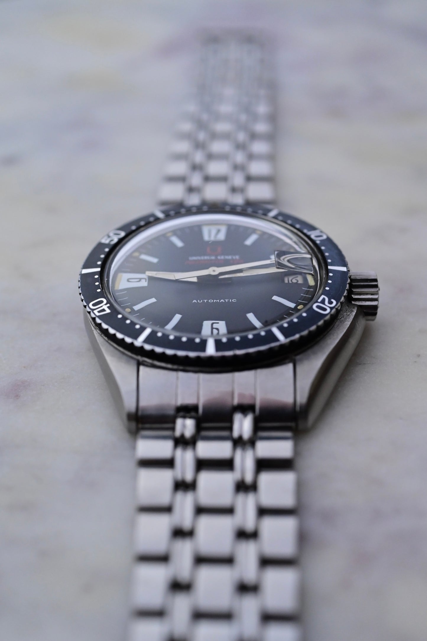 UNIVERSAL GENEVE Polerouter Sub "Asymétrique" Ref. 869109
