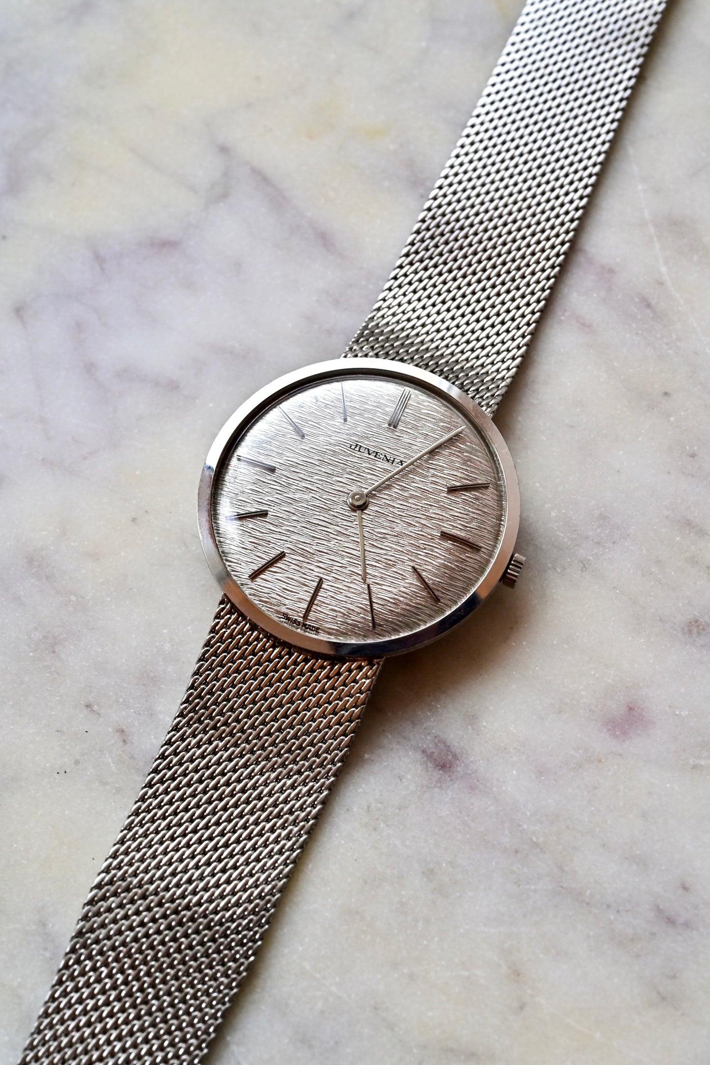 JUVENIA "Ultra-thin"