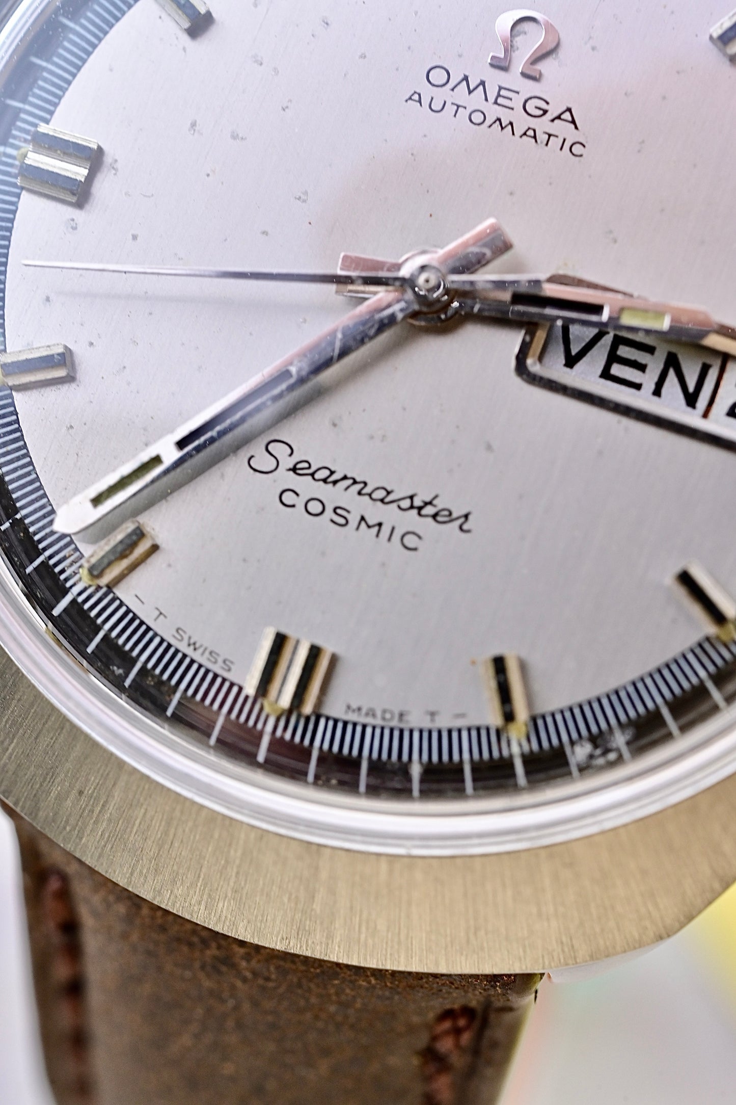 OMEGA Seamaster Cosmic Day-Date Ref. 166.035