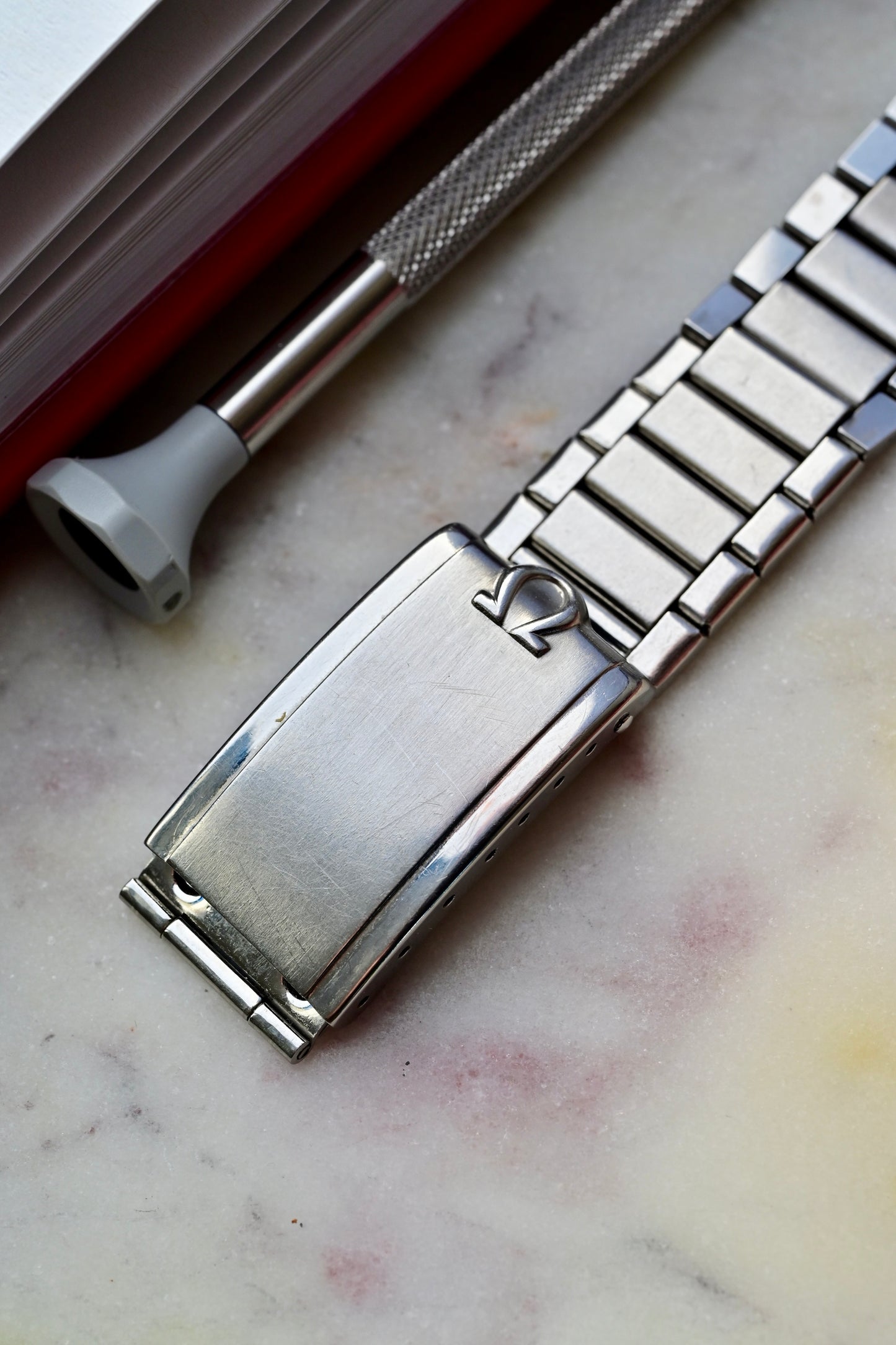 OMEGA Speedmaster Ref. 105012-66 HF
