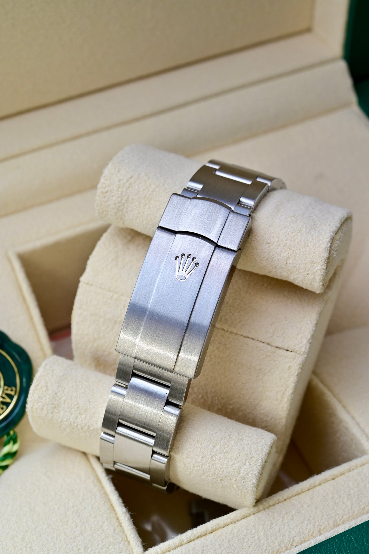 ROLEX Oyster Perpetual Ref. 124200