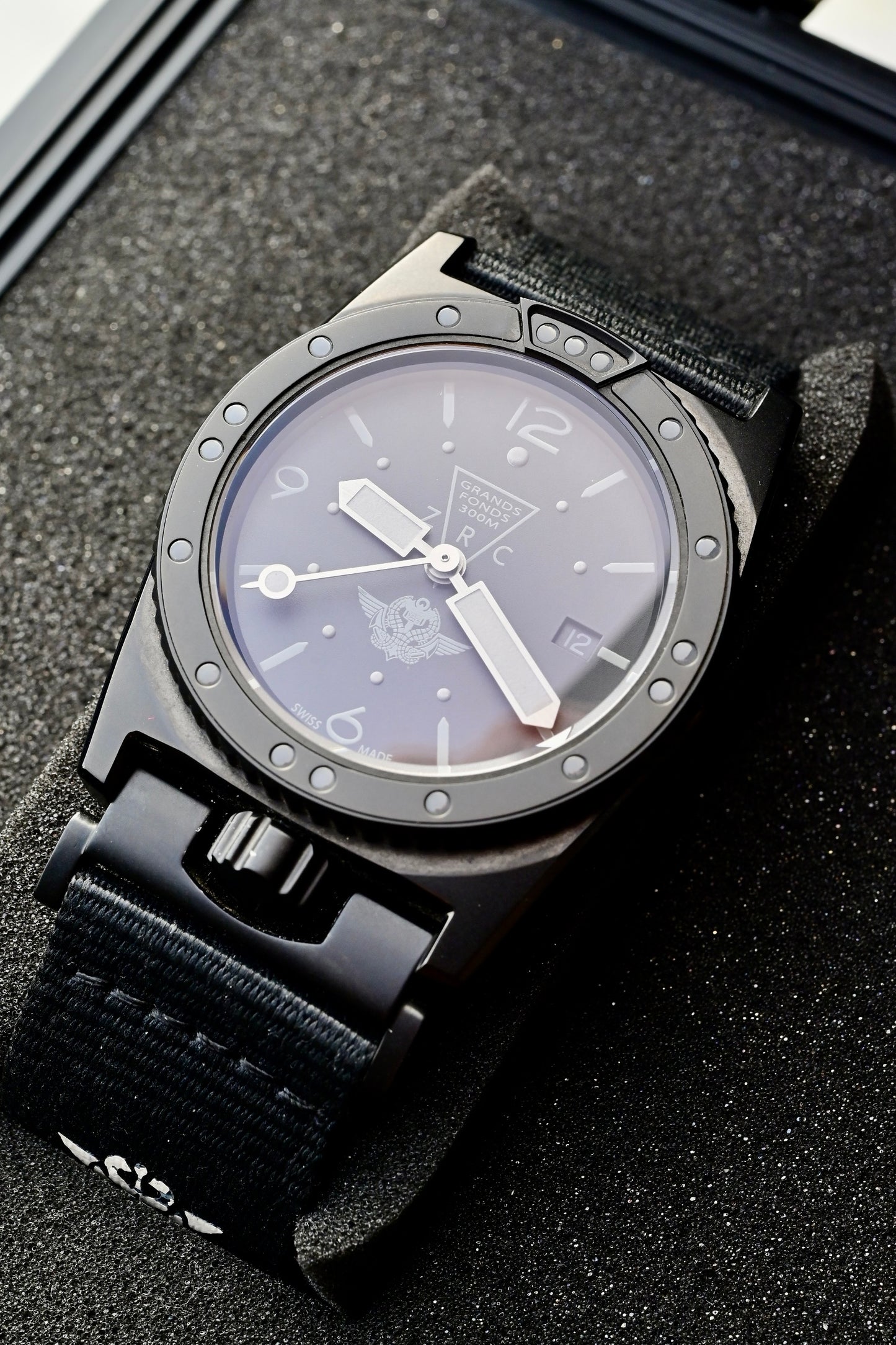 ZRC GF 300 "Nageurs de combat" Black Phantom