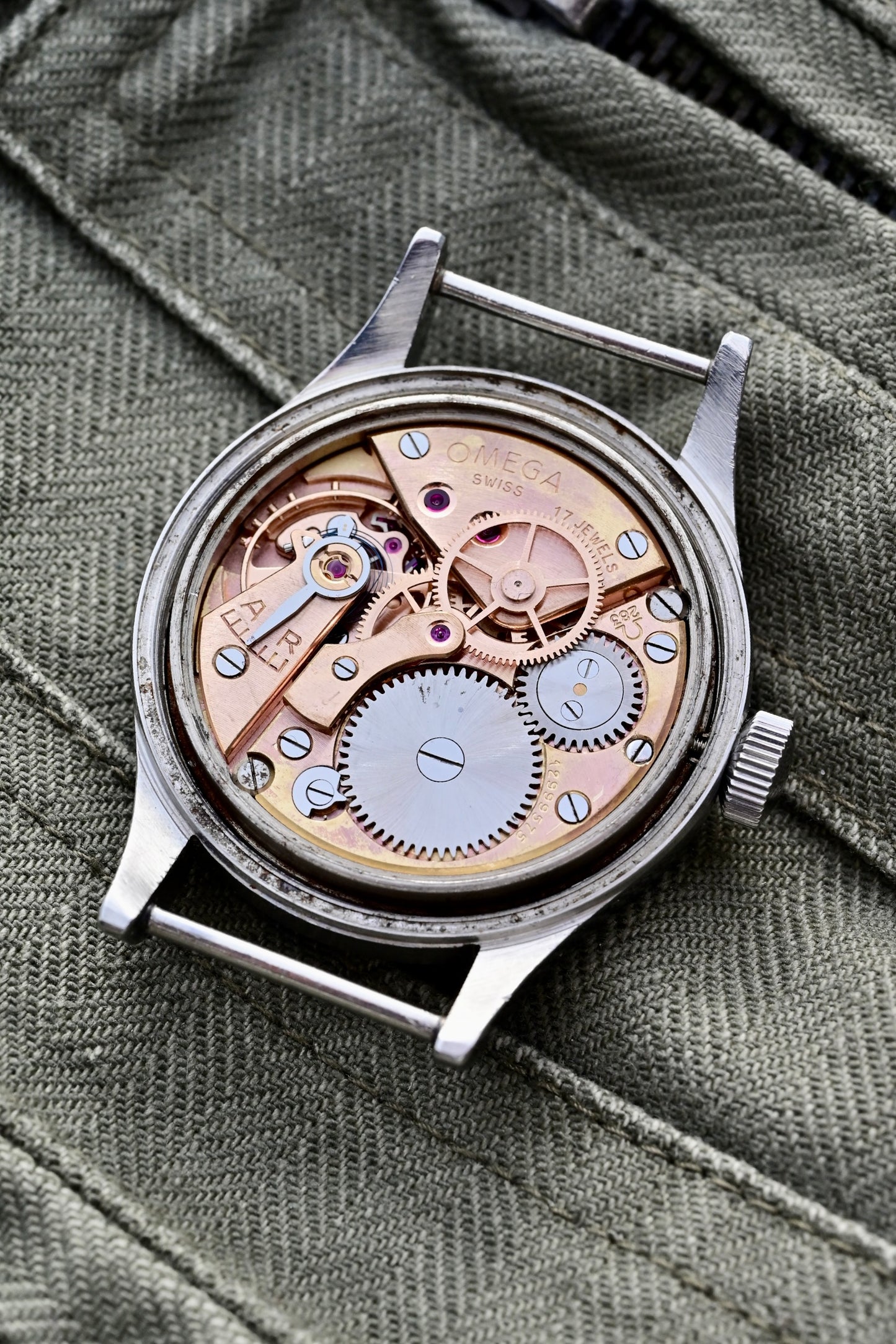 OMEGA military Royal Air Force "Fat Arrow" Ref. CK 2777