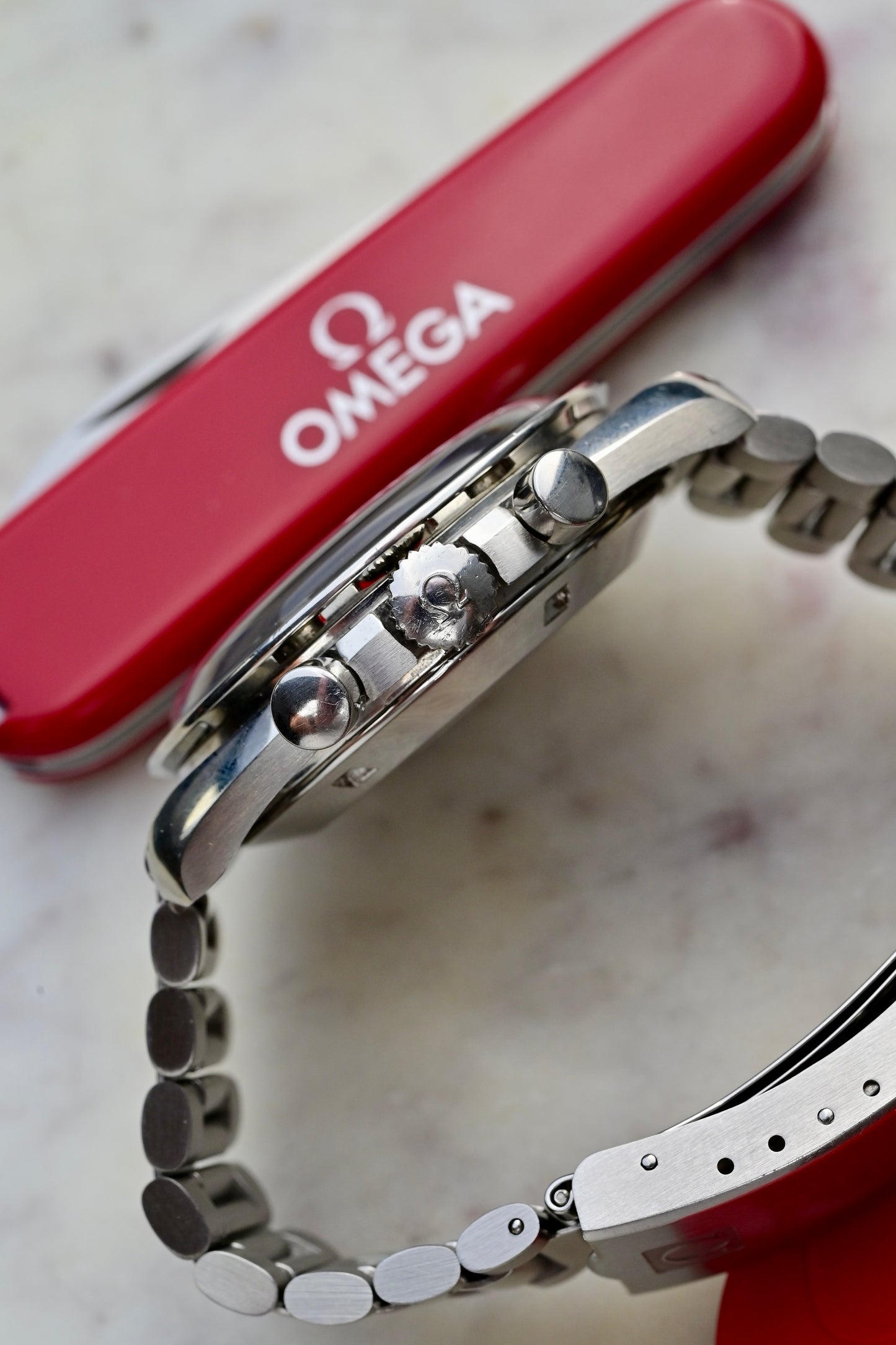 OMEGA Speedmaster Ref. 145022-71ST