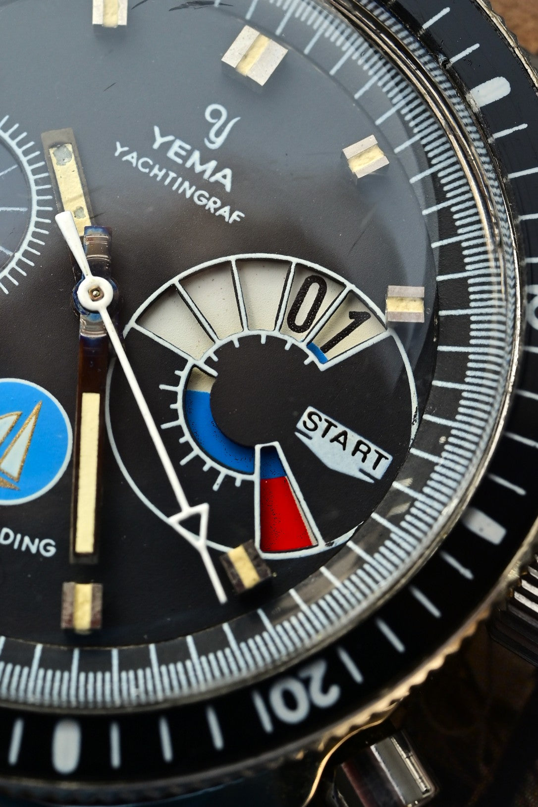 YEMA Yachtingraph Regate Jumbo "blue ship"
