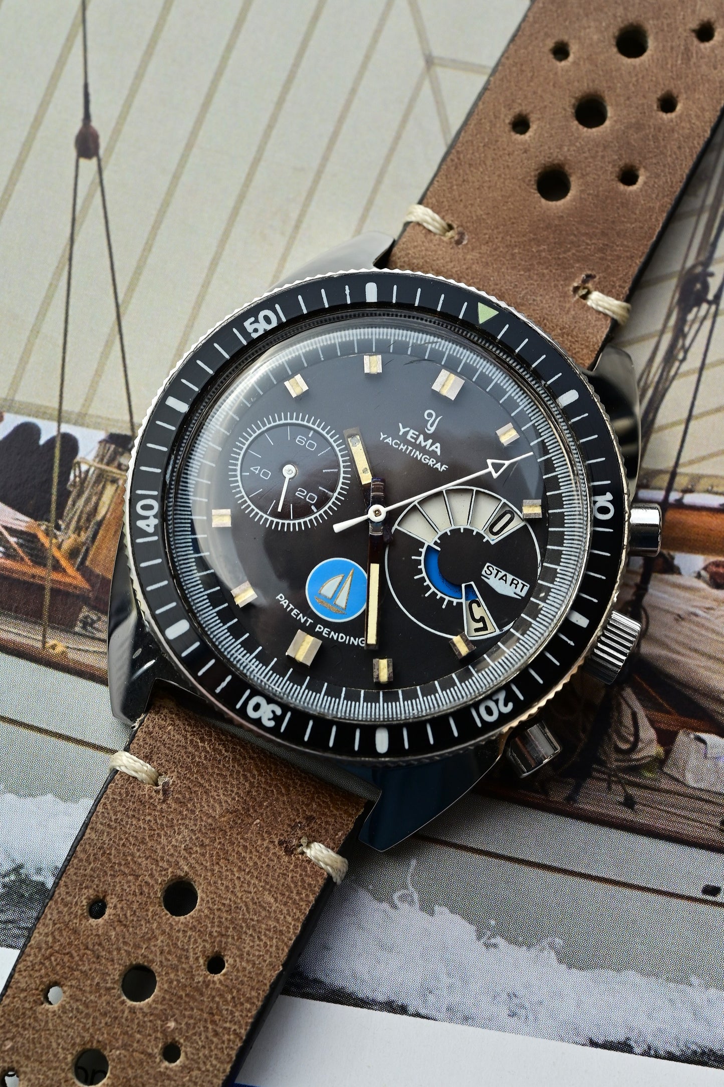 YEMA Yachtingraph Regate Jumbo "blue ship"