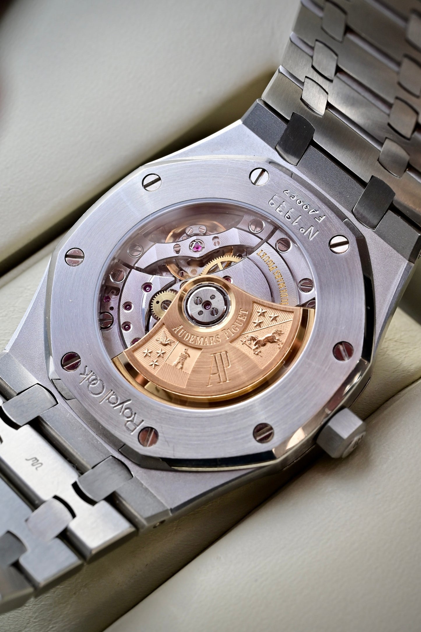 AUDEMARS PIGUET Royal Oak Ref. 15300ST.OO.1220ST.03