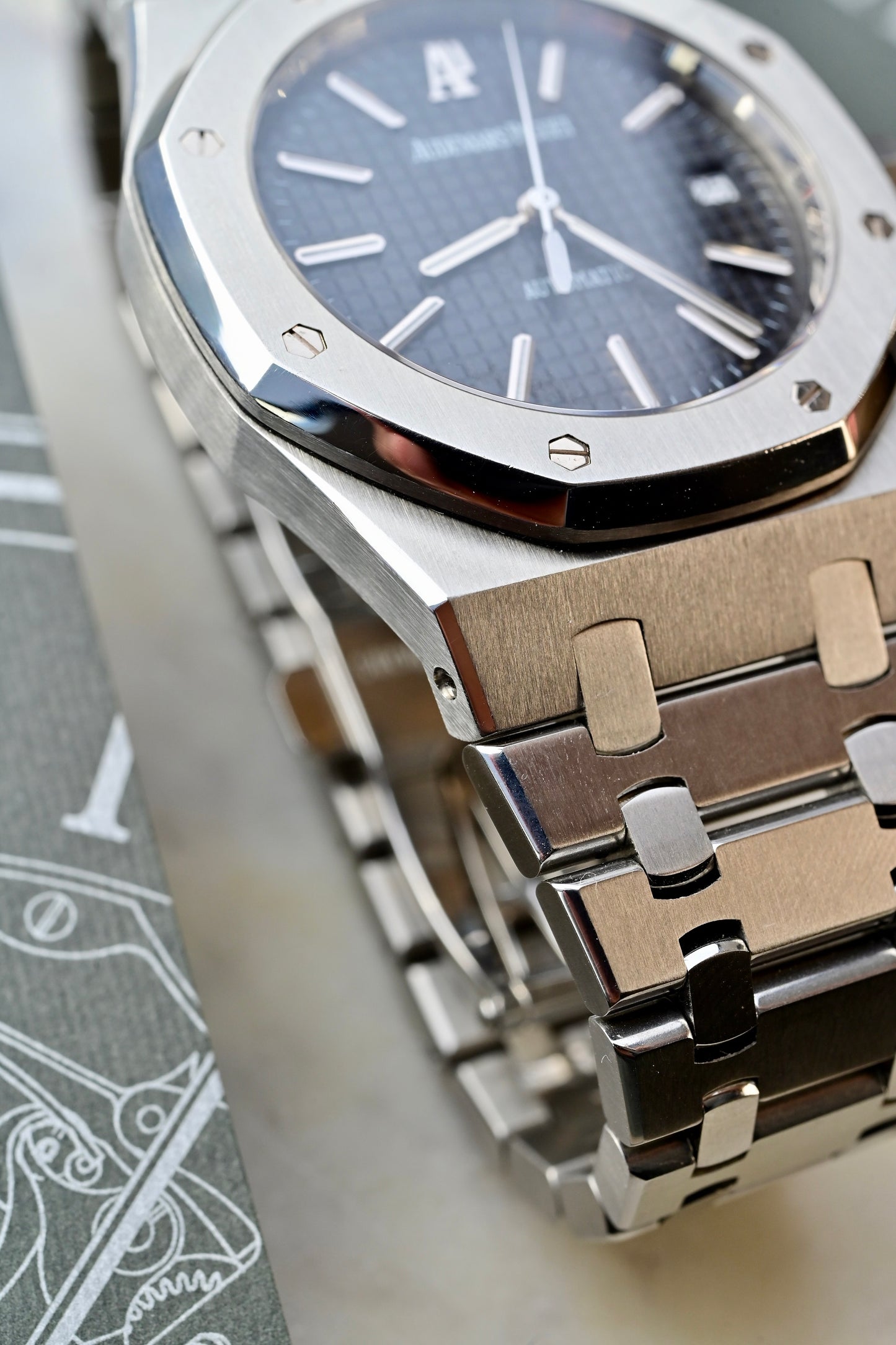 AUDEMARS PIGUET Royal Oak Ref. 15300ST.OO.1220ST.03