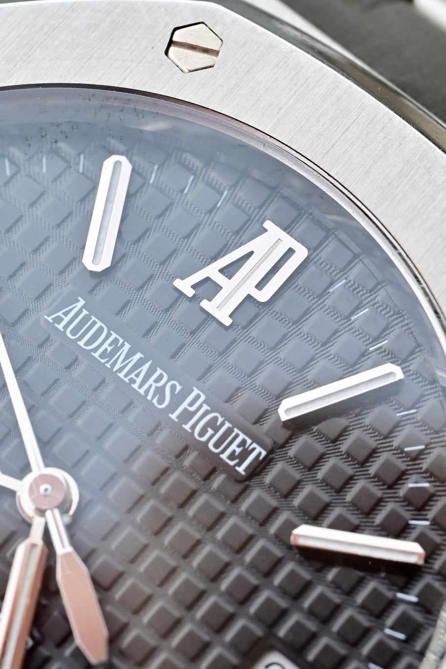 AUDEMARS PIGUET Royal Oak Ref. 15300ST.OO.1220ST.03