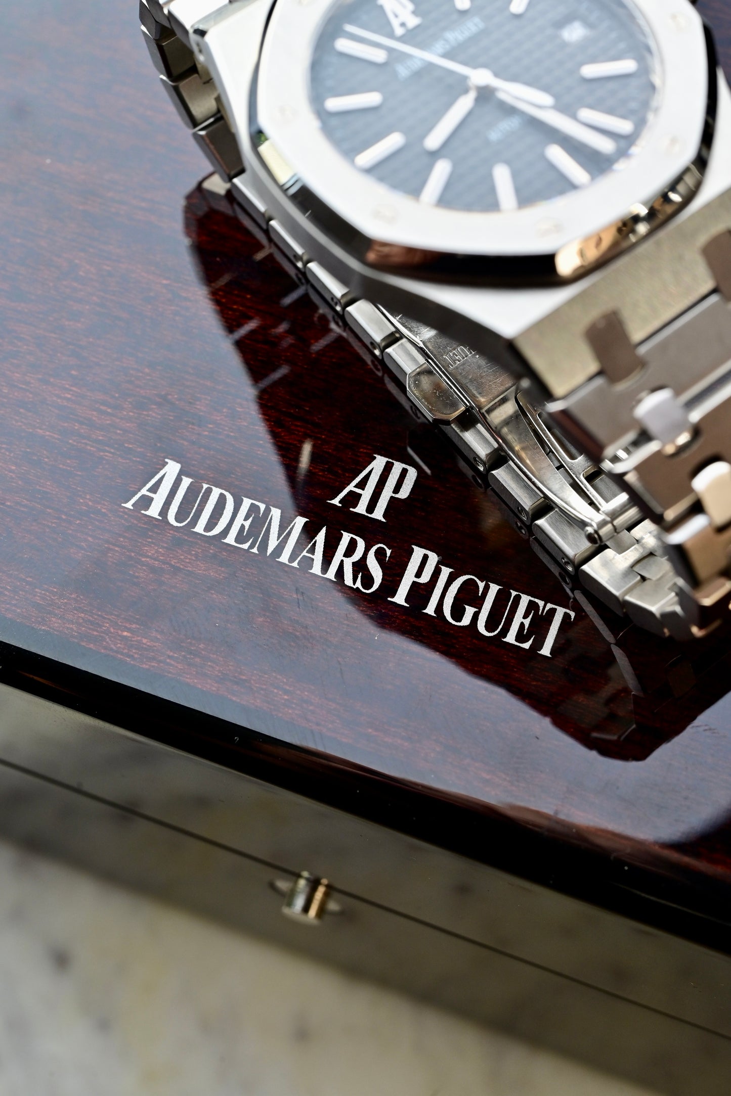 AUDEMARS PIGUET Royal Oak Ref. 15300ST.OO.1220ST.03