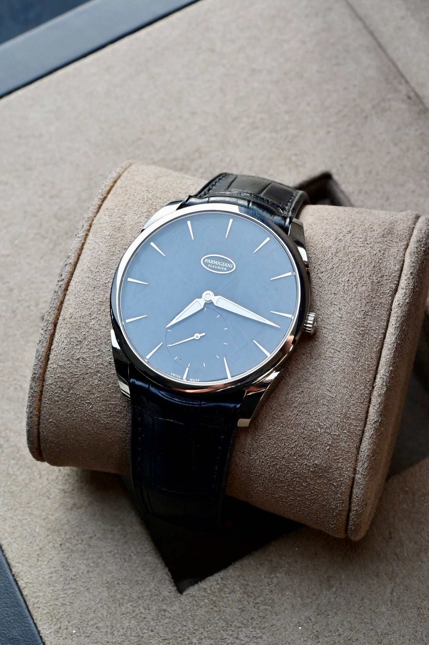 PARMIGINANI FLEURIER Tonda 1950 édition spéciale cadran"Météorite"