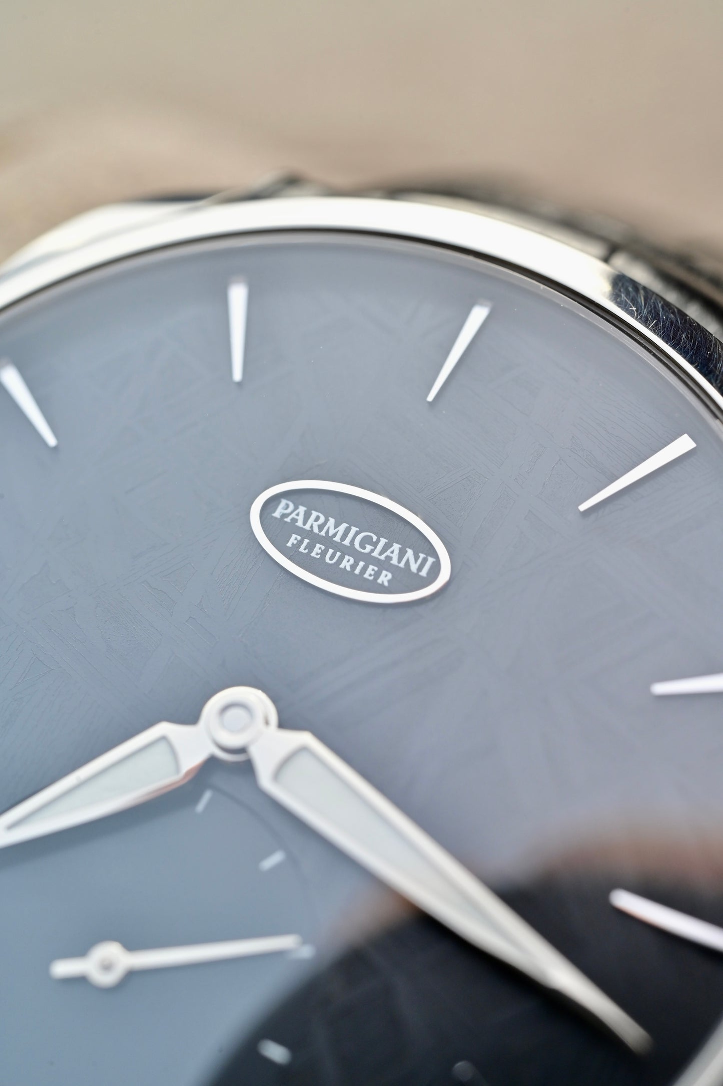 PARMIGINANI FLEURIER Tonda 1950 édition spéciale cadran"Météorite"