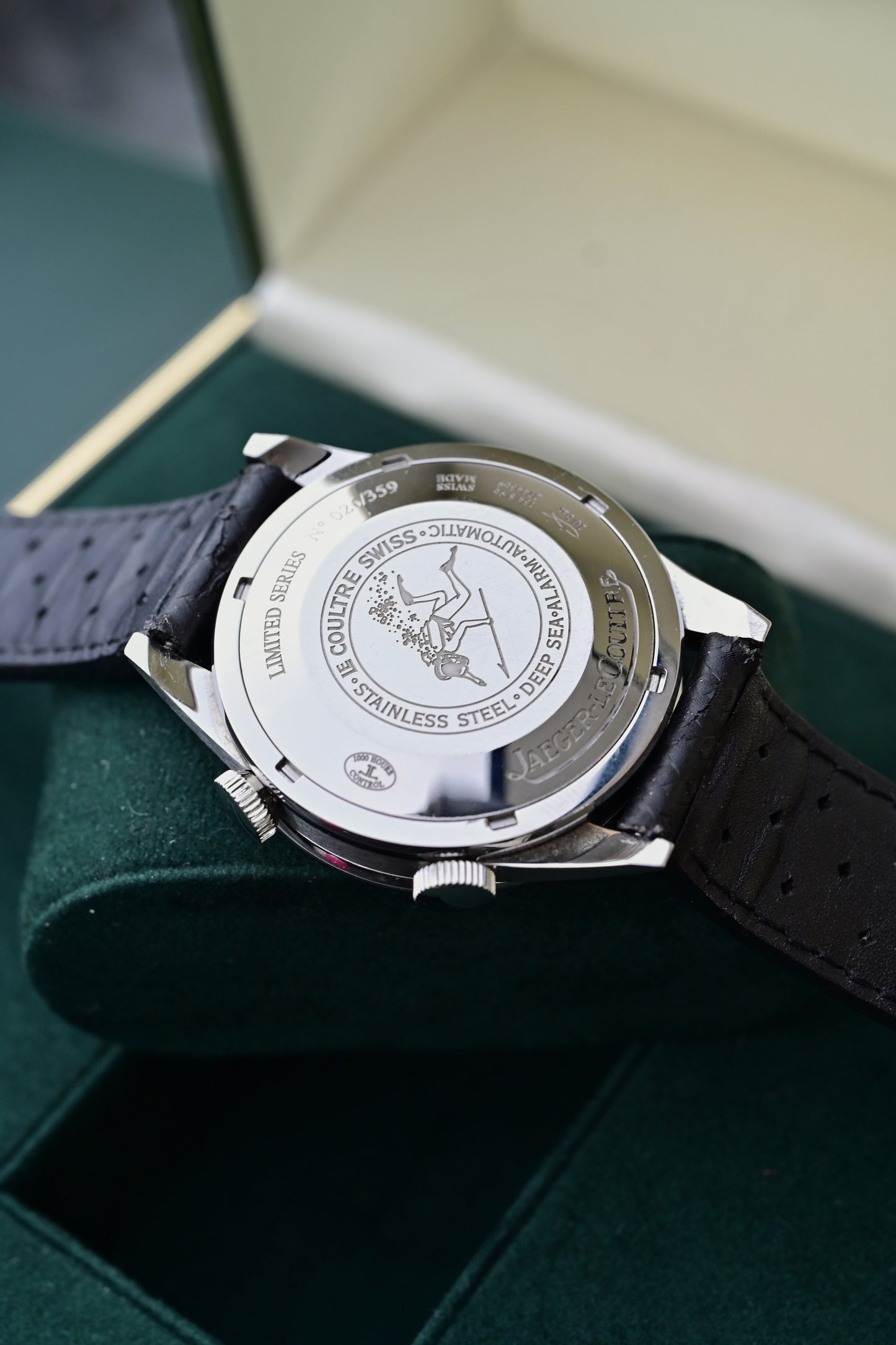 JAEGER LECOULTRE Memovox Tribute to Deep Sea Ref. Q2028240