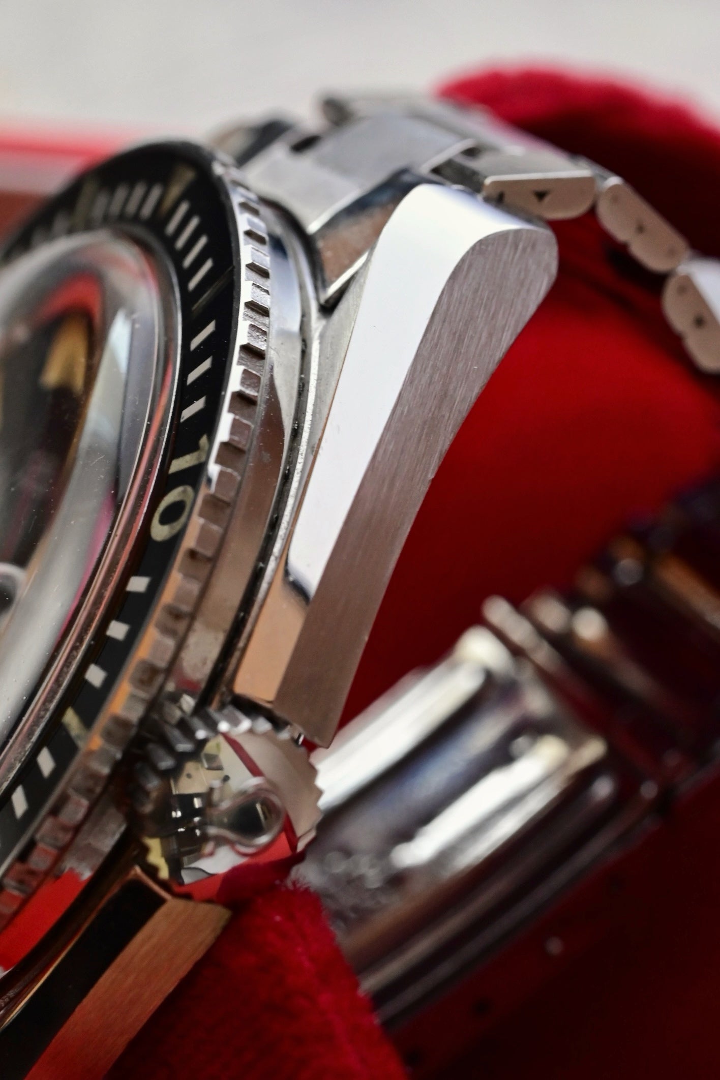 OMEGA Seamaster 300 "Big Triangle" Ref. 165.024 CB