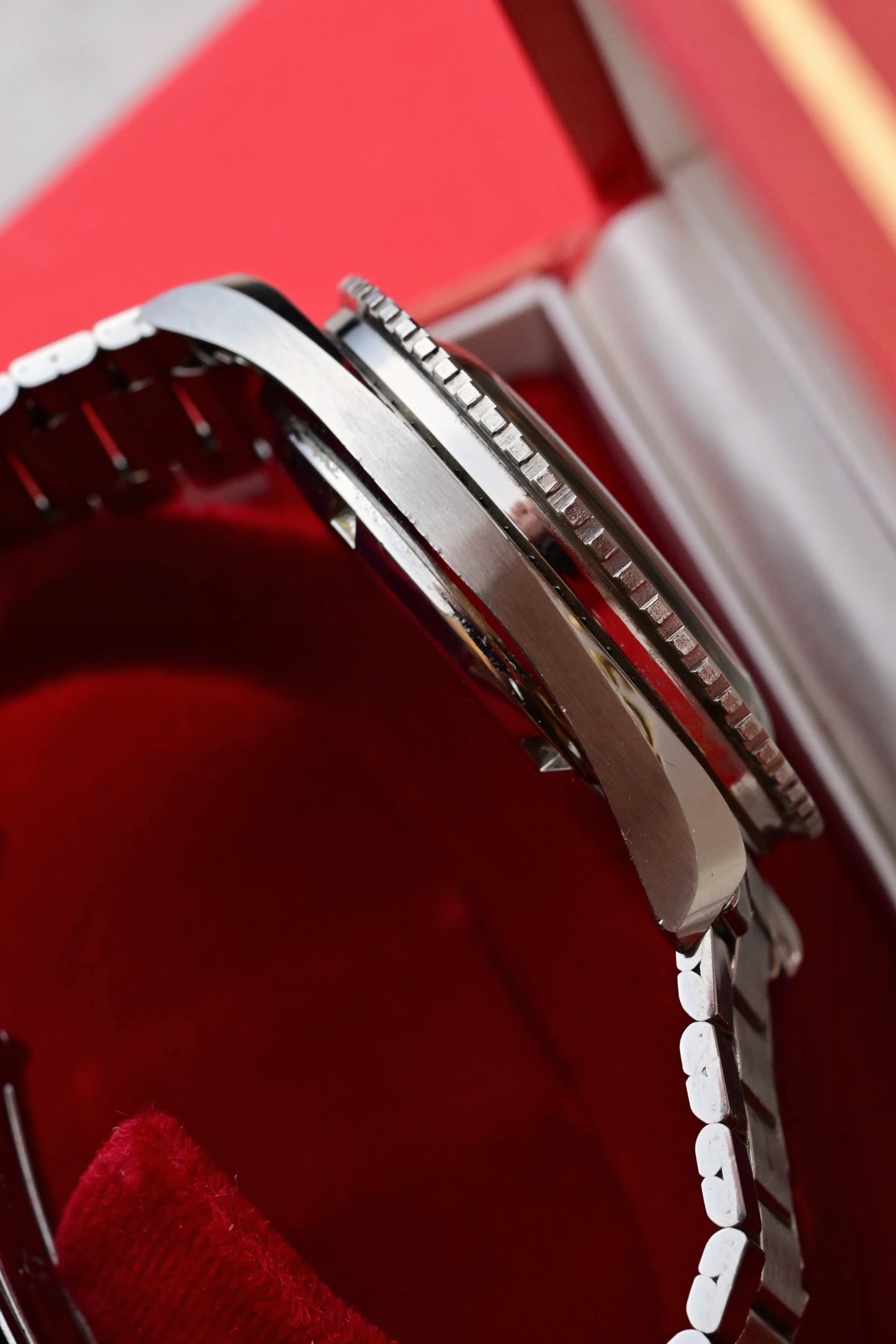 OMEGA Seamaster 300 "Big Triangle" Ref. 165.024 CB