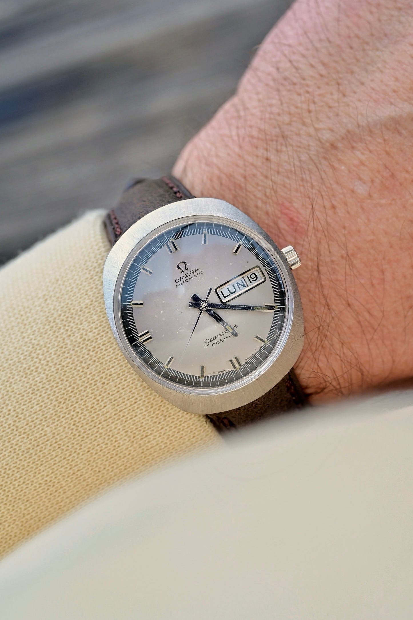 OMEGA Seamaster Cosmic Day-Date Ref. 166.035